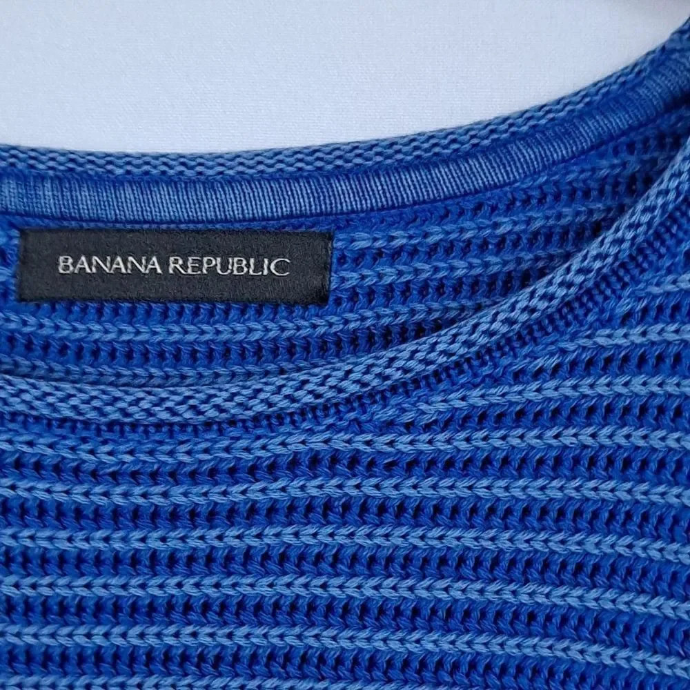 Banana Republic Mens pullover sweater NWOT‎